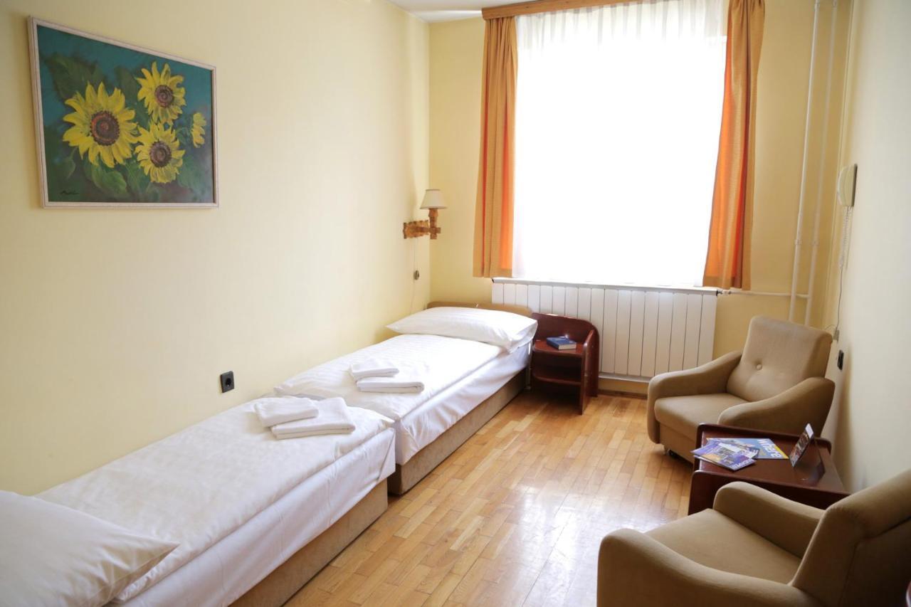 Hotel Bara Gellert Βουδαπέστη Εξωτερικό φωτογραφία